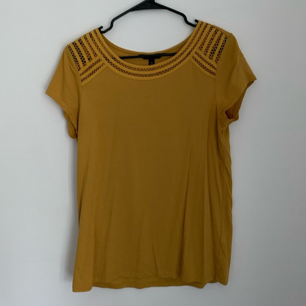 PRICE DROP! Banana republic top